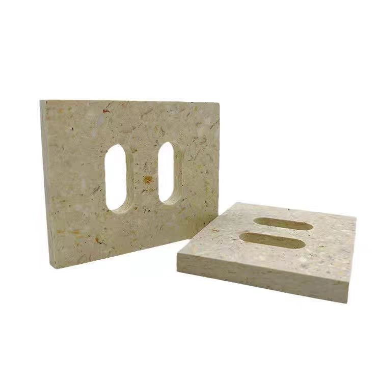 Polyurethane insulation block